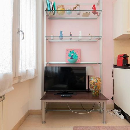 Luxury Apartment Near Bocconi Zamenhof 7 Milano Ngoại thất bức ảnh
